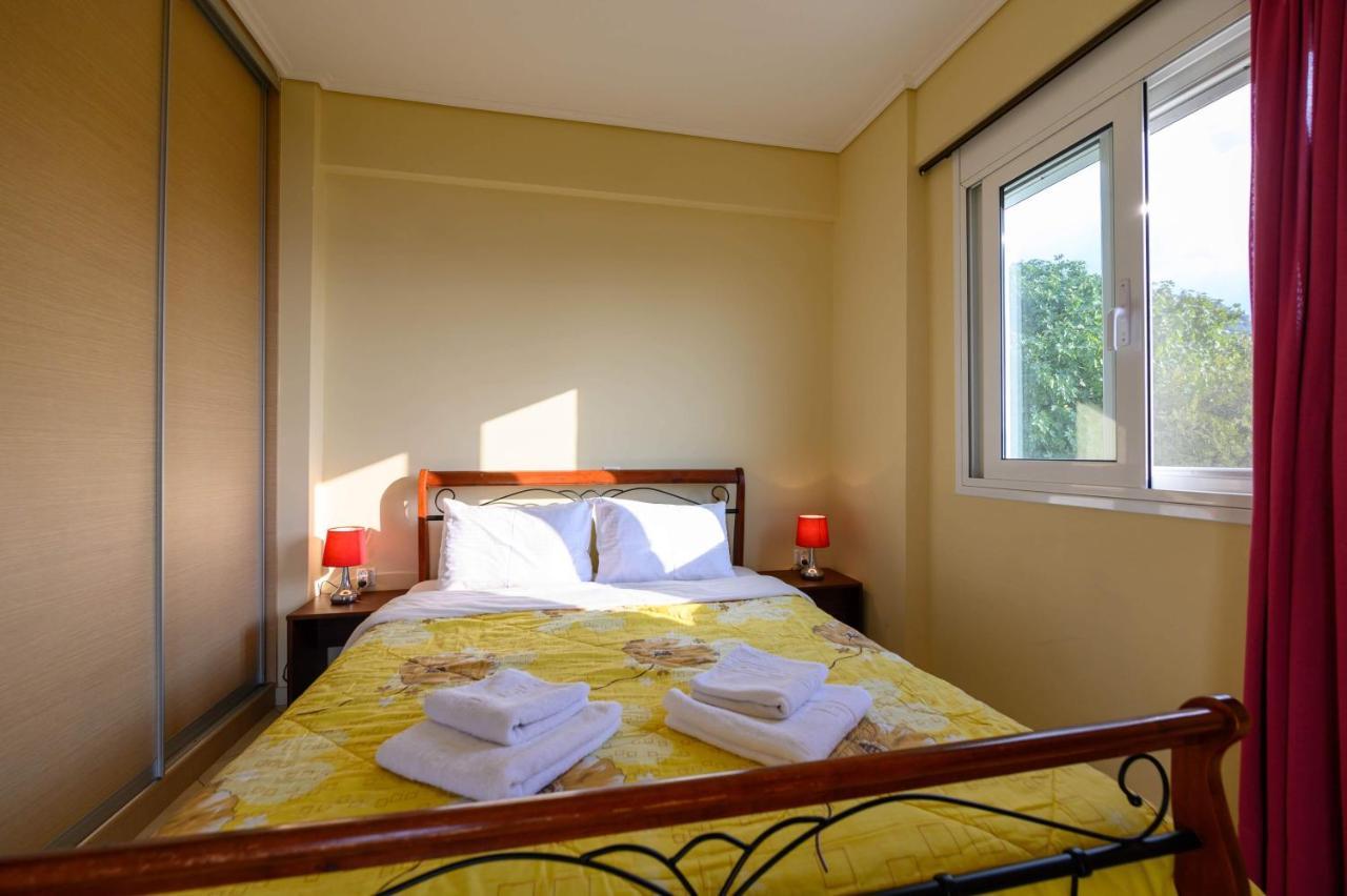 Semiramis Suites With Pool Kalamata Exterior foto